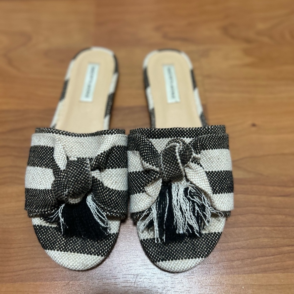 Saks Fifth Avenue sandals